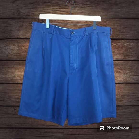 PGA Tour Other - PGA Tour Golf Shorts Size 40